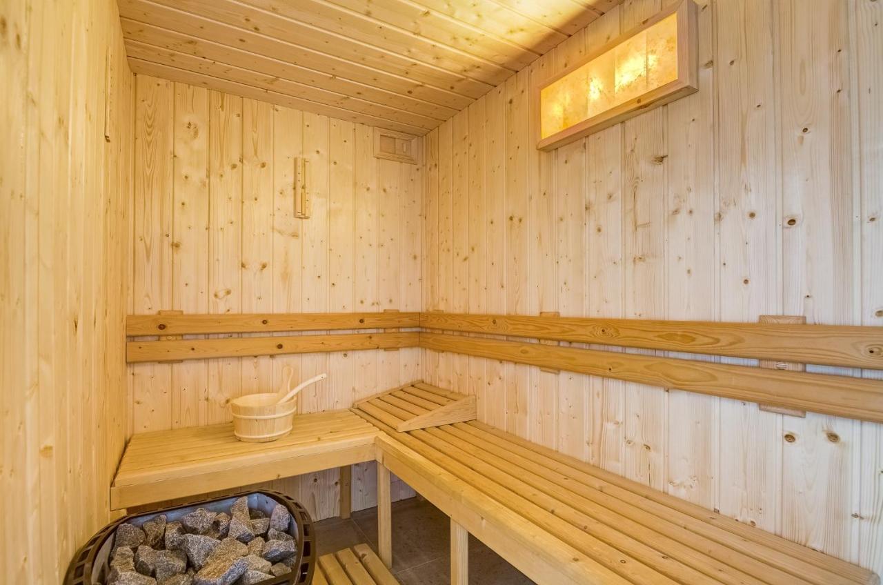 Znamirowickachata Sauna Jacuzzi Spa Znamirowice Екстериор снимка